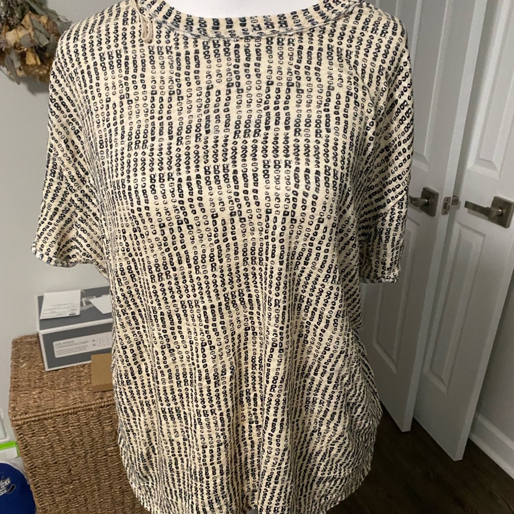 Free People short sleeve shirt